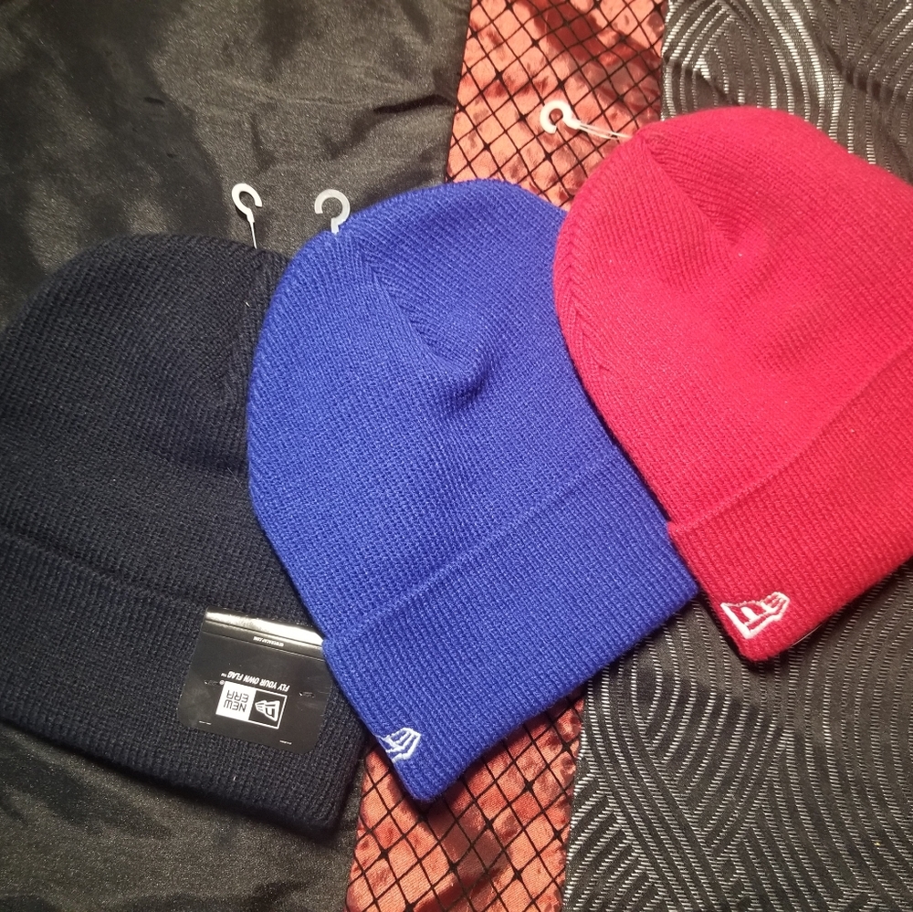 COPY - New Era solid color knit winter beanie cap hat